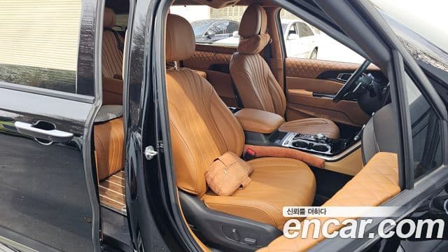 Kia Carnival 2022 — Şəkil 11/20