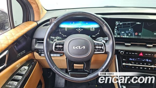 Kia Carnival 2022 — Şəkil 14/20