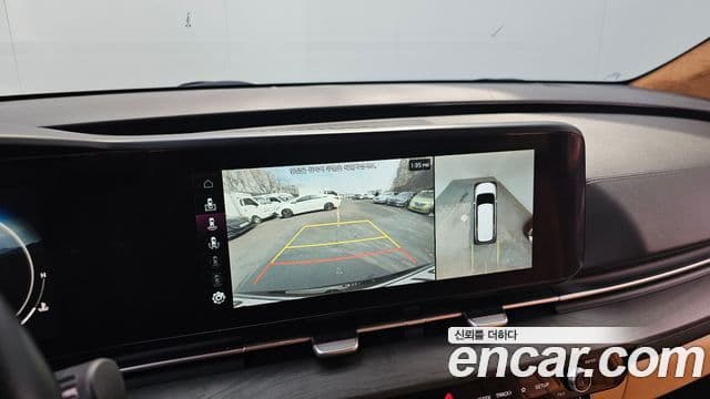 Kia Carnival 2022 — Şəkil 16/20