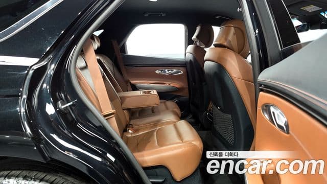 Genesis GV70 2021 — Şəkil 12/20