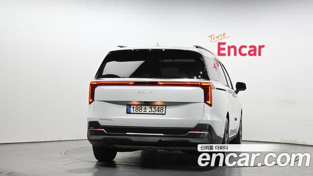 Kia Carnival 2024 — ფოტო 4/20