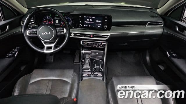 Kia K5 2022 — ფოტო 7/20