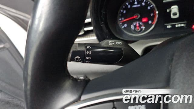 Kia K5 2022 — ფოტო 19/20