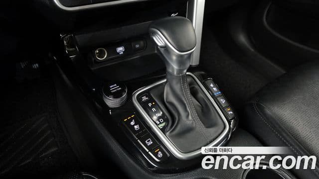 Kia Seltos 2020 — ფოტო 9/20