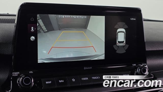 Kia Seltos 2020 — ფოტო 15/20