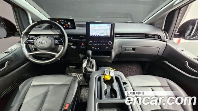 Hyundai Staria 2023 — Şəkil 6/20
