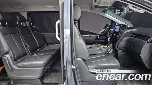 Hyundai Staria 2023 — Şəkil 9/20