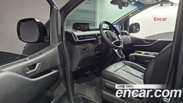 Hyundai Staria 2023 — Şəkil 10/20
