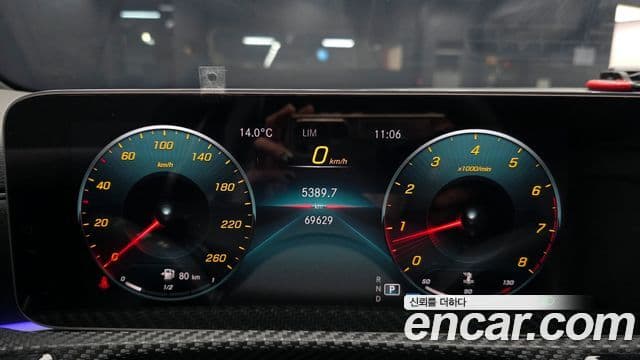 Mercedes-Benz A-Class 2020 — ფოტო 7/20