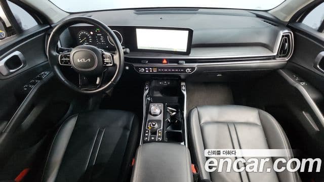 Kia Sorento 2023 — Фото 6/20