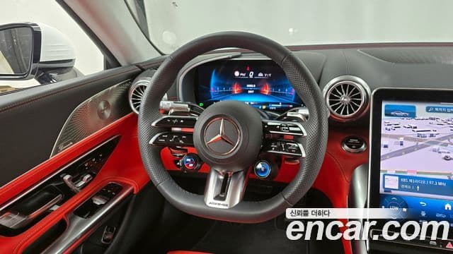 Mercedes-Benz AMG GT 2025 — Photo 2/20