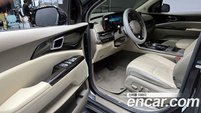 Kia Carnival 2022 — Şəkil 11/20