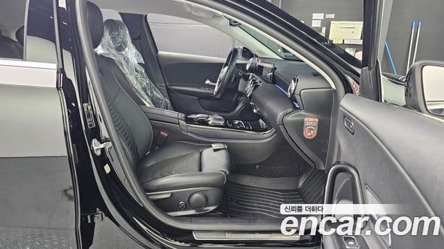 Mercedes-Benz A-Class 2020 — ფოტო 12/20
