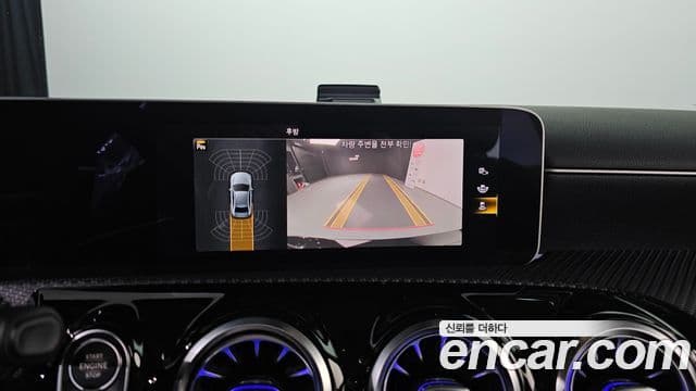 Mercedes-Benz A-Class 2020 — ფოტო 18/20