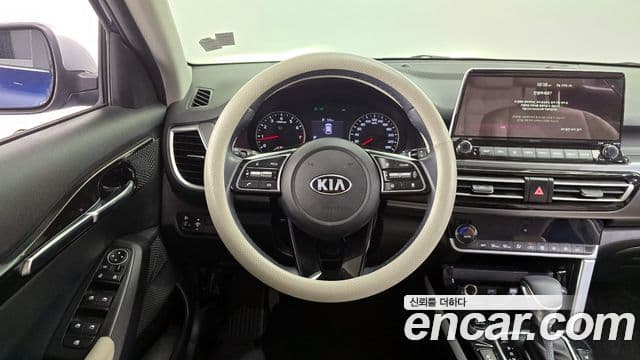 Kia Seltos 2021 — Şəkil 13/20