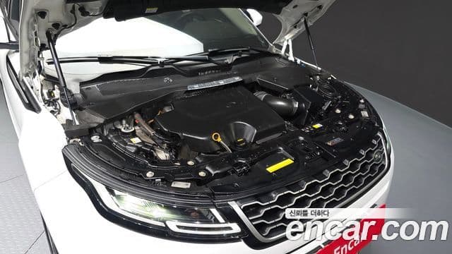 Land Rover Range Rover Evoque 2022 — Photo 7/20