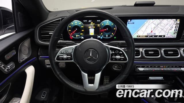 Mercedes-Benz GLE-Class 2022 — ფოტო 14/20