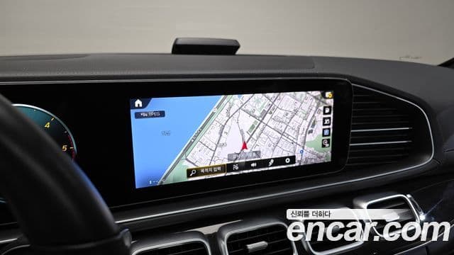 Mercedes-Benz GLE-Class 2022 — Photo 20/20