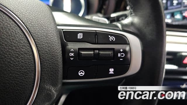 Kia K5 2022 — ფოტო 16/20