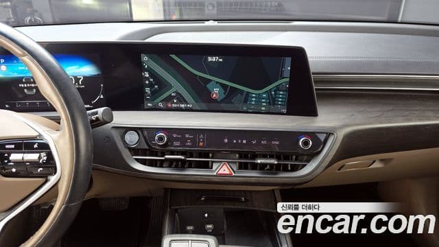 Kia K8 2022 — Şəkil 20/20