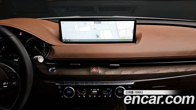 Genesis Electrified G80 2021 — Şəkil 13/20