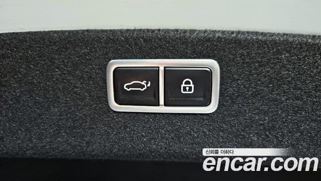 Genesis Electrified G80 2021 — Şəkil 18/20