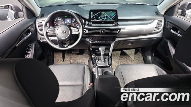Kia Seltos 2021 — ფოტო 7/20