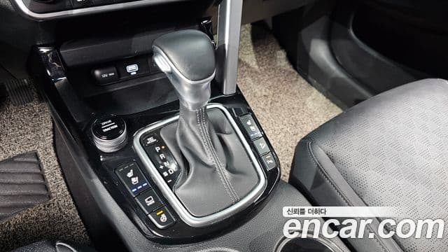 Kia Seltos 2021 — ფოტო 9/20