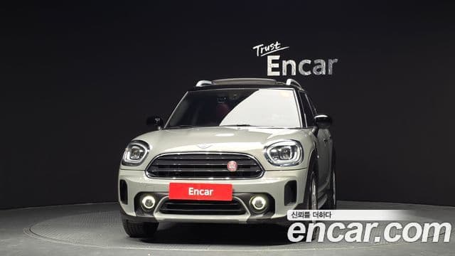 Mini Cooper Countryman 2020 — Фото 3/20