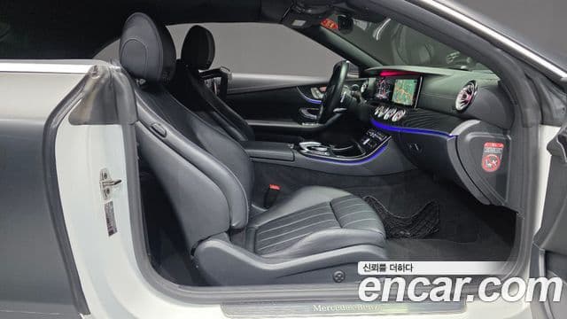 Mercedes-Benz E-Class 2019 — ფოტო 11/20