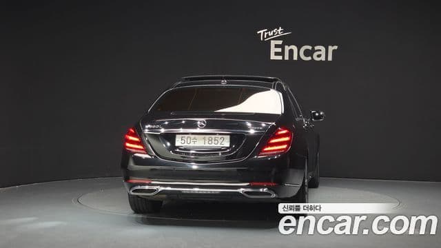 Mercedes-Benz S-Class 2018 — Фото 4/20
