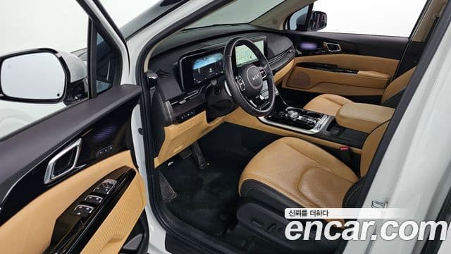 Kia Carnival 2023 — Şəkil 10/20