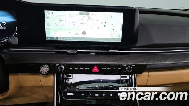 Kia Carnival 2023 — Şəkil 14/20