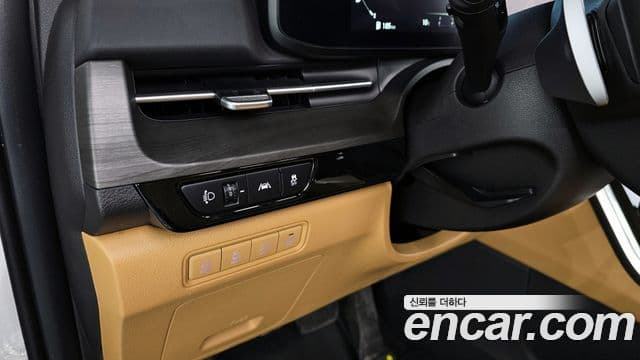 Kia Carnival 2023 — фото 20 из 20