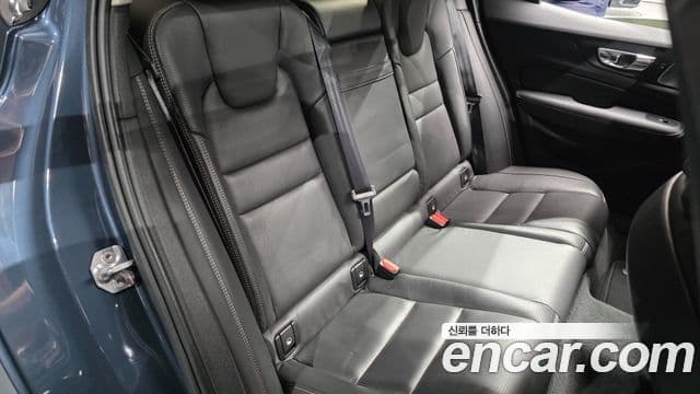 Volvo S60 2019 — Şəkil 11/20