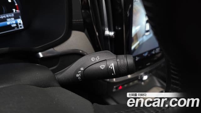 Volvo S60 2019 — Şəkil 17/20