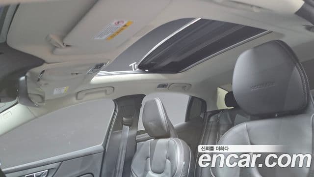 Volvo S60 2019 — Şəkil 20/20