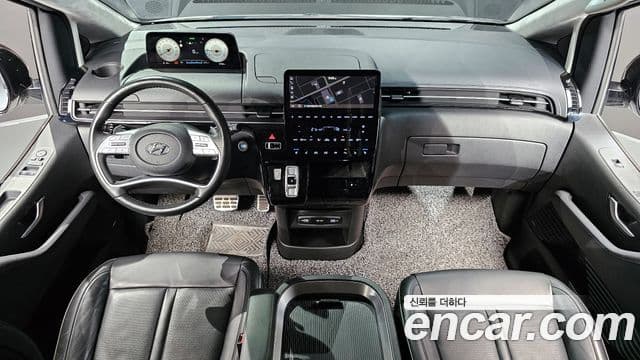 Hyundai Staria 2021 — ფოტო 7/20