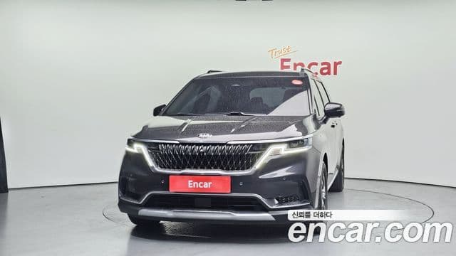 Kia Carnival 2021 — Фото 3/20