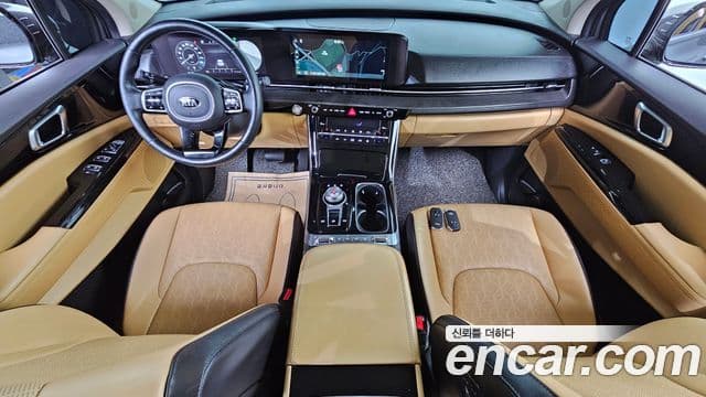 Kia Carnival 2021 — Фото 7/20