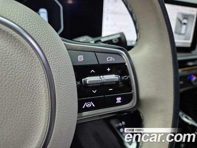 Kia Sorento 2024 — Фото 15/19