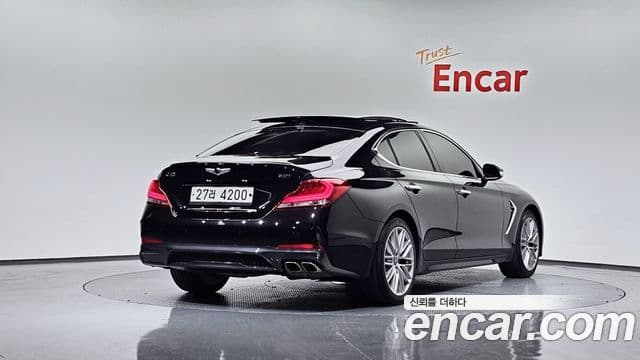 Genesis G70 2019 — ფოტო 2/20