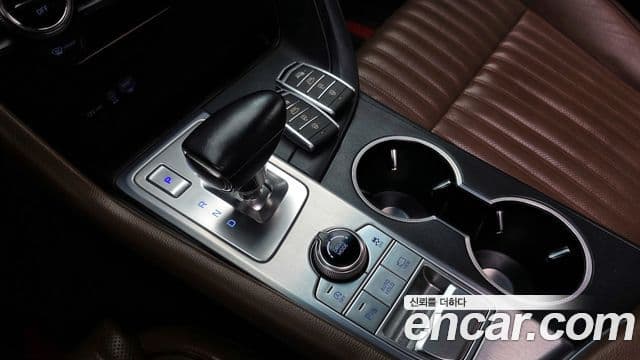 Genesis G70 2019 — ფოტო 8/20