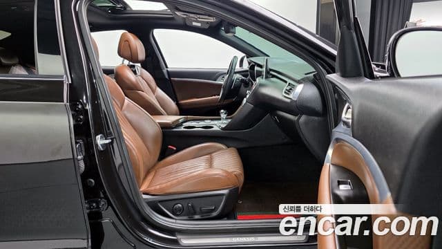 Genesis G70 2019 — ფოტო 12/20