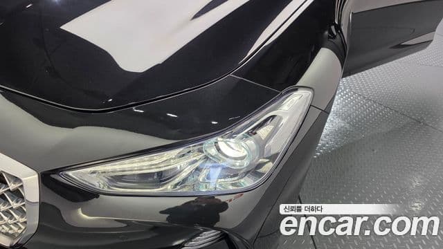 Genesis G70 2019 — Photo 30/34