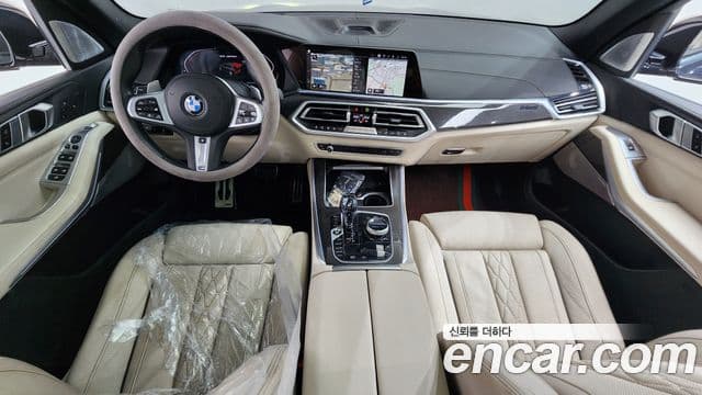 BMW X5 2022 — ფოტო 7/20