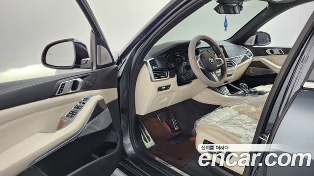 BMW X5 2022 — ფოტო 10/20