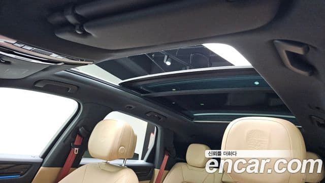 Porsche Cayenne 2020 — Photo 12/20