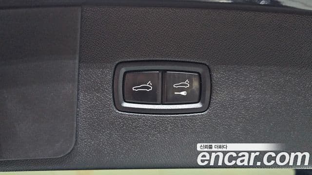 Porsche Cayenne 2020 — Photo 19/20