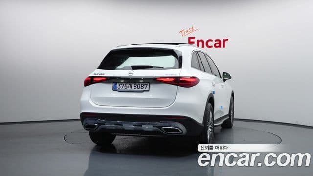 Mercedes-Benz GLC-Class 2024 — Şəkil 3/20
